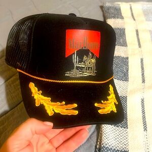 Black trucker hat